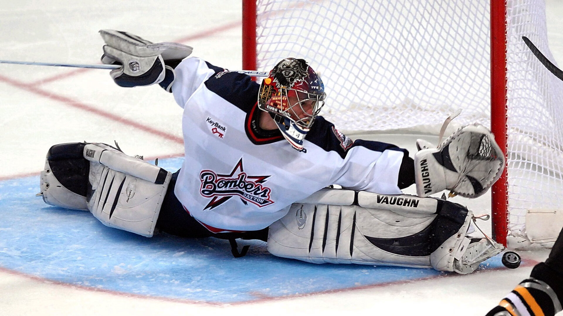 开云体育-赛道新能源,当战术协作遇上青年纪录的化学反应