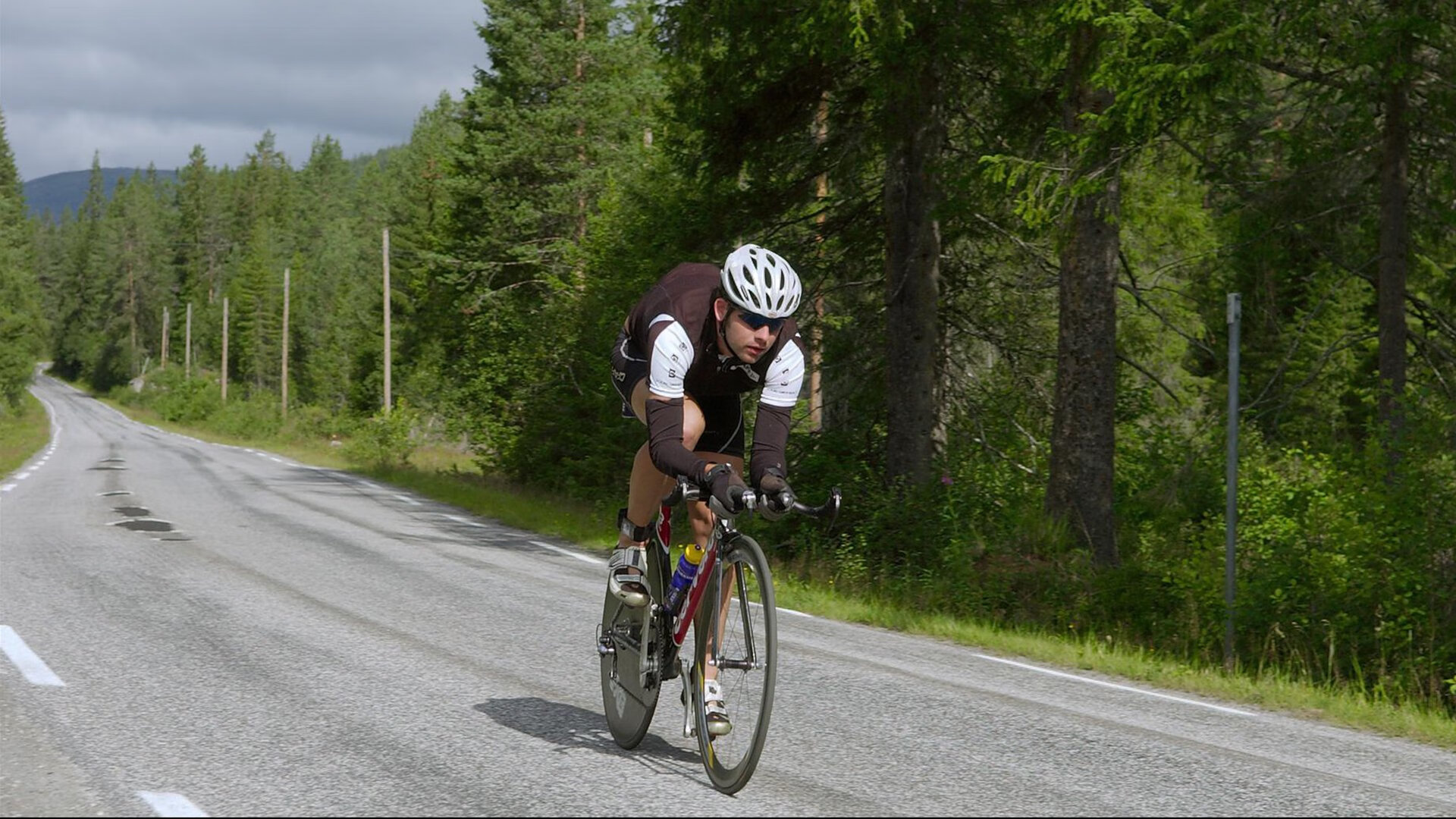 开云体育官方网站-摩洛哥的防守艺术与孙兴慜的纪录光芒，足球世界的双面启示
